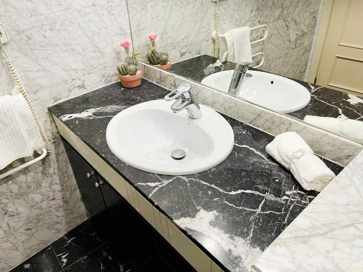 Encantador Apartamento De 125 M2 En Pleno Centro -Prime Video Zaragoza Dış mekan fotoğraf